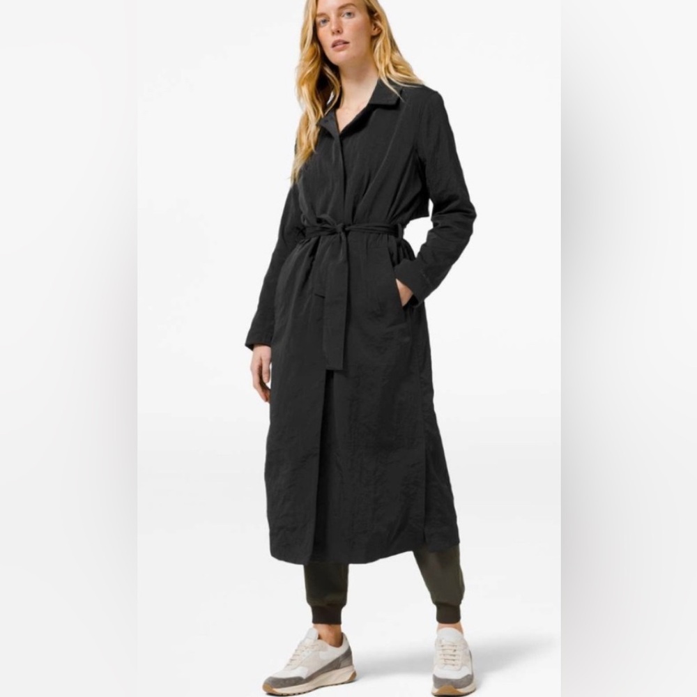 Lululemon-Always Effortless Trench-Black-Size 6-EUC-Worn 1X